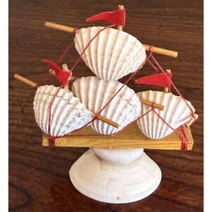 VINTAGE‎ Seashell Boat Sailing Ship Vessel Art Tiki Beach Trinket Japan 3.5"